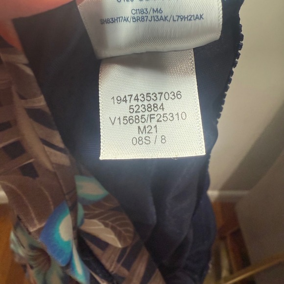 Women's Chlorine Resistant Tummy Control Cap Sleeve X-Back One Piece Swimsuit 8 - Picture 6 of 6